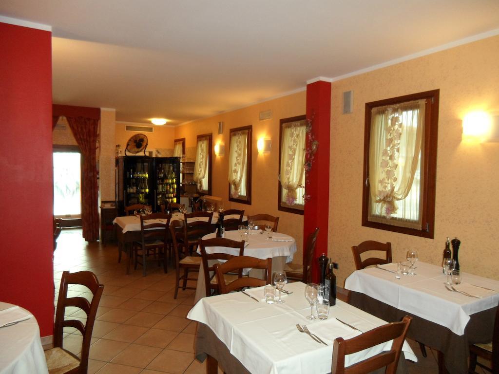 Locanda Gallo Доло Екстер'єр фото